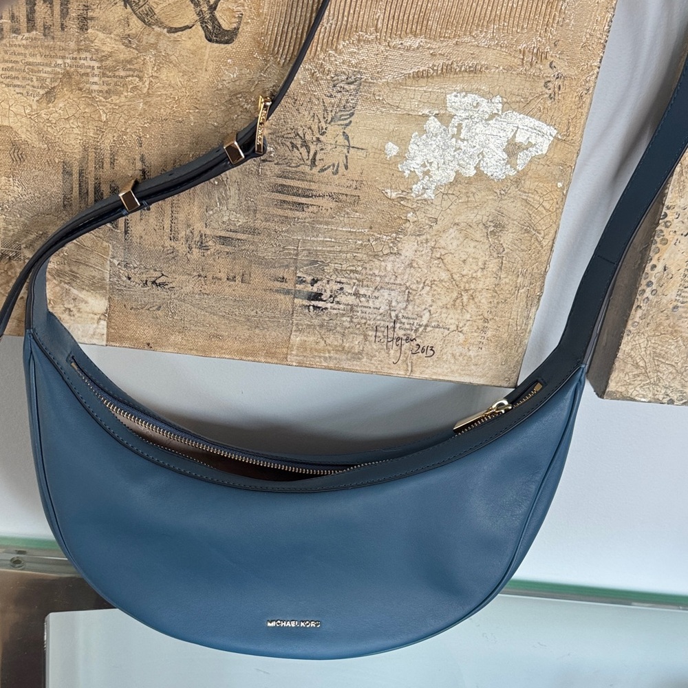 Michael Kors Avra Shoulder Bag